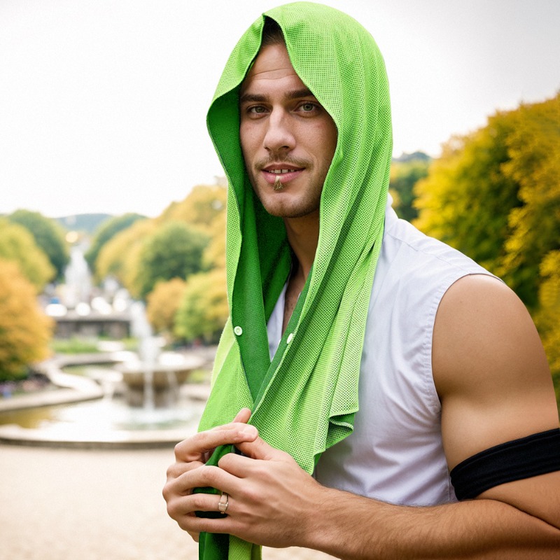 Travel Towel Quick Dry - Hızlı Kuruyan Serinletici Kapüşonlu Havlu UPF